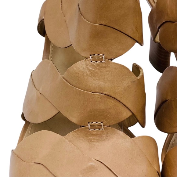 Via Spiga All Leather Peep Toe Block Heel Sandal Size 7 - Picture 5 of 15